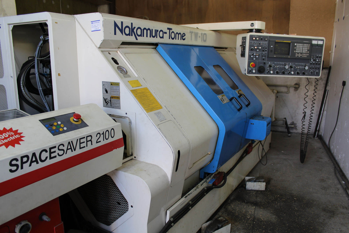 Токарный обрабатывающий центр с ЧПУ