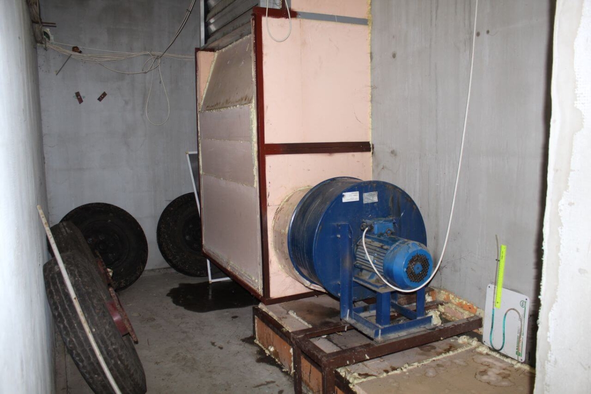 Подготовка компоста (фазы 1, 2, 3) и выращивание шампиньонов, Запорожская область